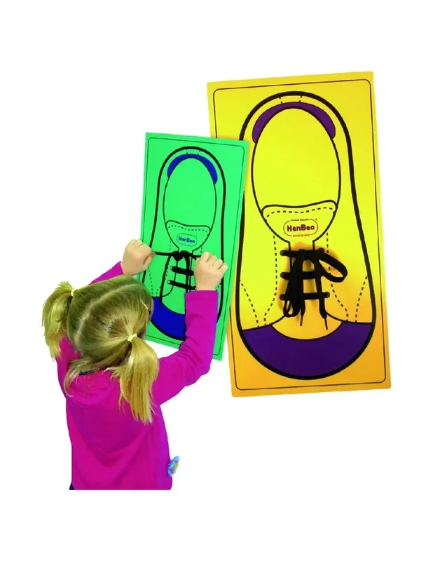 ATAME LOS ZAPATOS GIGANTE – Henbea