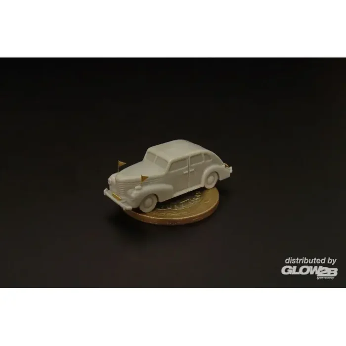 Maqueta German staff car- hardtop (2 in set)